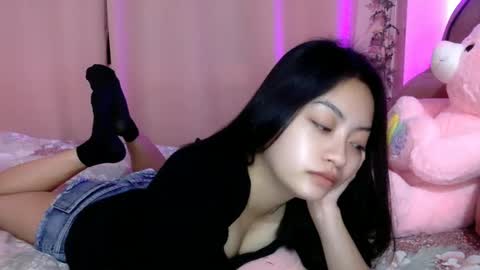 Snapshot of xcxccy19 chatting on 02/05/25, 06:59 Sachi Cy online show from 02/05/25, 06:59