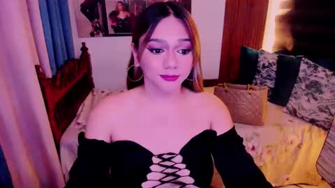 Snapshot of xdirtymistressx chatting on 03/11/25, 10:40 XDirtymistressX online show from 03/11/25, 10:40