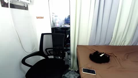 xdreamtrexie online show from 01/03/25, 06:01