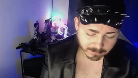 Snapshot of xfabian_love chatting on 10/08/25, 05:21 F A B I A N online show from 10/08/25, 05:21
