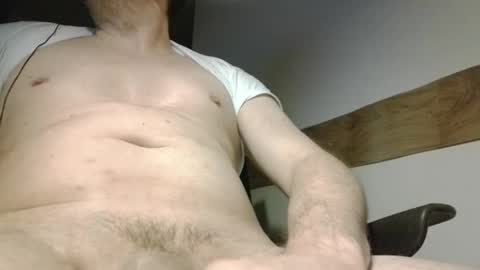 Snapshot of xgoldi1984 chatting on 01/10/25, 05:13 MIHA online show from 01/10/25, 05:13