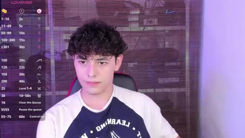 Snapshot of xhans17 chatting on 02/26/25, 05:09 xhan online show from 02/26/25, 05:09