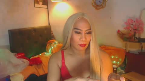 Snapshot of xhardcock2playx chatting on 01/29/25, 10:01 GODDESS KRISTEL online show from 01/29/25, 10:01