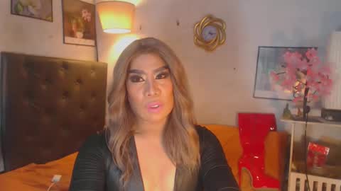 Snapshot of xhardcock2playx chatting on 02/22/25, 11:57 GODDESS KRISTEL online show from 02/22/25, 11:57