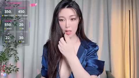 Snapshot of xi_ethel chatting on 09/25/25, 12:09 XI online show from 09/25/25, 12:09