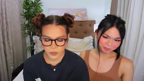 Snapshot of xia_addison chatting on 10/11/25, 02:22 Xia Addison online show from 10/11/25, 02:22