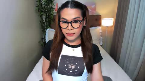 Snapshot of xia_addison chatting on 11/09/25, 04:00 Xia Addison online show from 11/09/25, 04:00