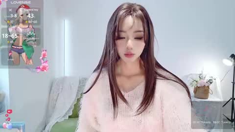 Snapshot of xiaoyu_ko chatting on 12/12/24, 04:59 xiaoyu ko online show from 12/12/24, 04:59