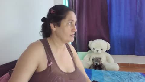 Ximena online show from 01/06/25, 05:49