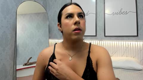 Yoy  online show from 09/15/25, 10:04