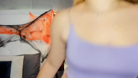   ximena  online show from 11/03/25, 01:34