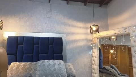 ximena online show from 10/12/25, 12:48