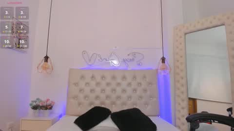 Snapshot of xiomara_cortes chatting on 02/13/25, 10:22 xiomara_cortes online show from 02/13/25, 10:22