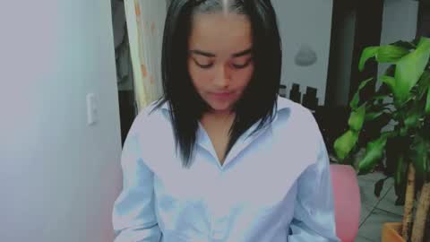 Snapshot of xiomy_winklar chatting on 02/24/25, 03:44 xiomy winklar online show from 02/24/25, 03:44
