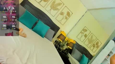 Snapshot of xislandenchantresx chatting on 09/17/25, 07:37 xislandenchantresx online show from 09/17/25, 07:37