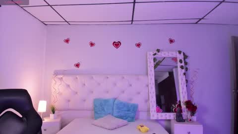 Ximena online show from 02/26/25, 01:53