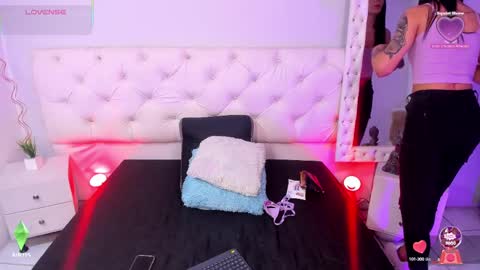 Ximena online show from 10/01/25, 03:45