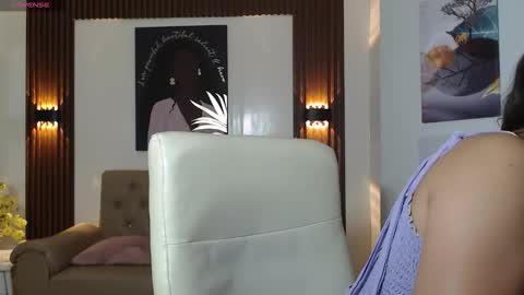 lunna online show from 11/05/25, 06:52