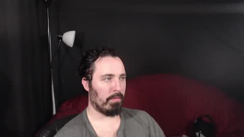 Snapshot of xmetalstudx chatting on 12/28/24, 09:08 MetalstudMaster online show from 12/28/24, 09:08