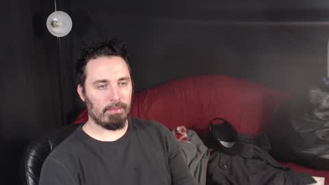 Snapshot of xmetalstudx chatting on 03/08/25, 04:45 MetalstudMaster online show from 03/08/25, 04:45