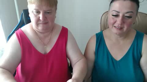 Snapshot of xmollyjanex chatting on 09/13/25, 11:21 XMollyJaneX online show from 09/13/25, 11:21