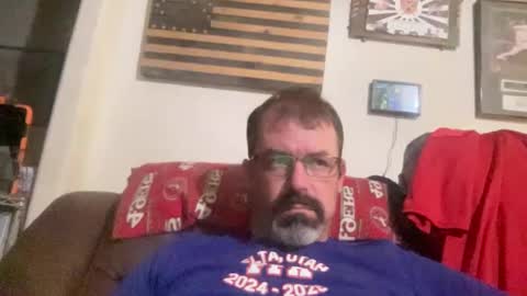 Snapshot of xmountainx chatting on 12/06/24, 08:37 Mountain online show from 12/06/24, 08:37