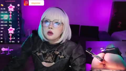 Nixy Crow online show from 10/23/25, 11:57