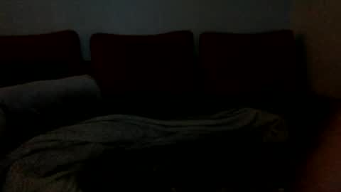 Snapshot of xoviolettt chatting on 12/24/24, 05:05 3 online show from 12/24/24, 05:05