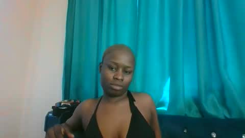 Snapshot of xoxo_savage chatting on 09/09/25, 11:43 Xoxo online show from 09/09/25, 11:43