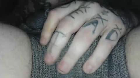 xoxossdfm8894982459 online show from 11/30/25, 05:22