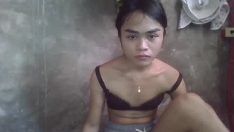 Snapshot of xpinaycreamcockx chatting on 03/11/25, 06:21 JHANA online show from 03/11/25, 06:21