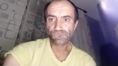 Snapshot of xploid1982 chatting on 10/20/25, 07:47 xploid1982 online show from 10/20/25, 07:47