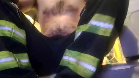 Xploringus online show from 10/22/25, 02:28