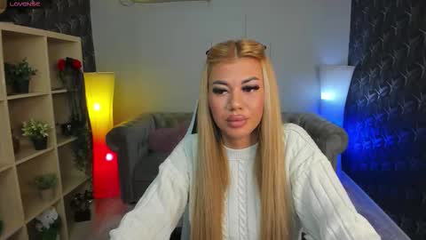 xpuka online show from 11/01/25, 05:48