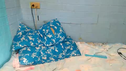 Snapshot of xsavagemistressx chatting on 02/18/25, 10:03 Ask Me Baby  online show from 02/18/25, 10:03