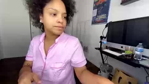 xStarGazingx online show from 10/10/25, 07:13