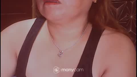 Snapshot of xsw33t_joy69x chatting on 03/05/25, 12:44 joy online show from 03/05/25, 12:44