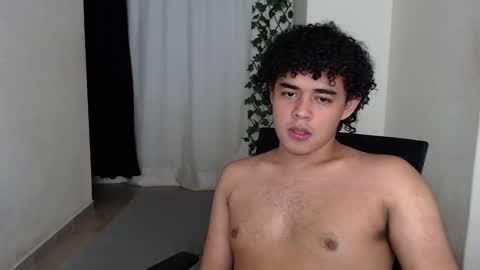 Snapshot of xtranherr chatting on 12/29/24, 02:38 xtranherr online show from 12/29/24, 02:38