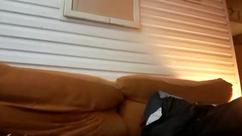 xtu9o online show from 11/18/25, 02:39