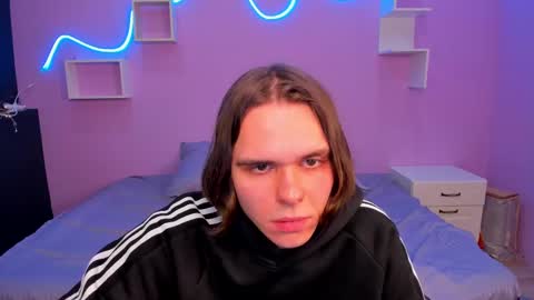 Snapshot of xvgdrgsdrgsd chatting on 01/26/25, 03:47 xvgdrgsdrgsd online show from 01/26/25, 03:47