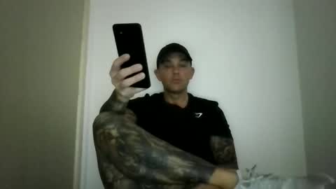 Snapshot of xviixx01 chatting on 11/09/25, 05:50 Dani online show from 11/09/25, 05:50