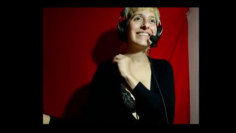 Snapshot of xx_ladyvenus_xx chatting on 11/04/25, 11:37 Hidra online show from 11/04/25, 11:37