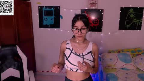 Snapshot of xx_x_mg chatting on 02/20/25, 07:08 Jacky online show from 02/20/25, 07:08