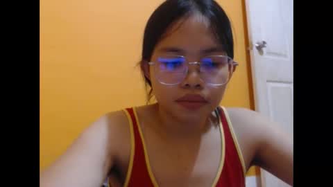 Snapshot of xxana_pinay_26xx chatting on 03/11/25, 06:43 xxana_pinay_26xx online show from 03/11/25, 06:43