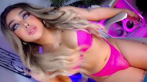 Jane online show from 10/17/25, 02:26