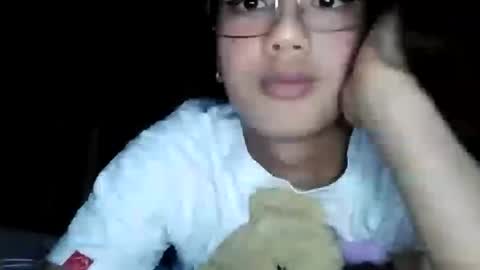 Snapshot of xxgoddessofsatisfactionxx chatting on 01/02/25, 10:01 Sophie online show from 01/02/25, 10:01