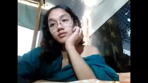 Snapshot of xxgoddessofsatisfactionxx chatting on 02/04/25, 01:02 Sophie online show from 02/04/25, 01:02