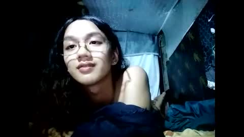Snapshot of xxgoddessofsatisfactionxx chatting on 02/17/25, 08:36 Sophie online show from 02/17/25, 08:36