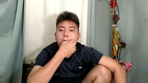 Loyd online show from 12/30/24, 05:13