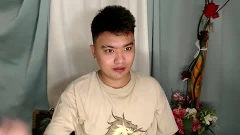 Loyd online show from 01/01/25, 10:54